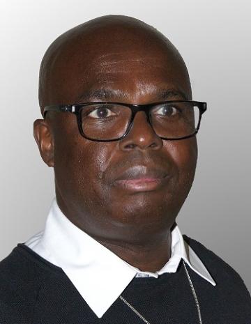 Pater Alcide Kragbe